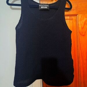 Sleeveless top